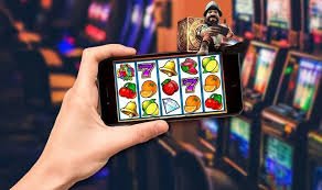 phjili casino lobby showing live dealer and slot game categories
